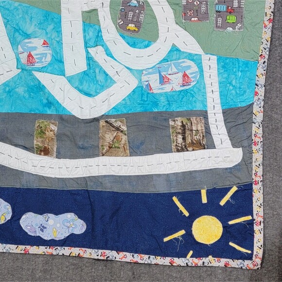 Racetrack Print Quilted Crib Blanket Baby Boys Green Blue Cars Scooters 40x55 - Picture 7 of 13